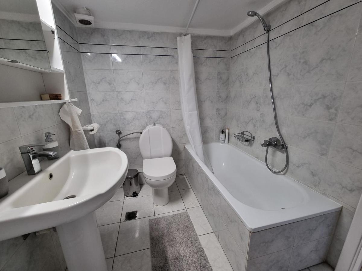 Casa Domenica Apartment Peraia  Bagian luar foto